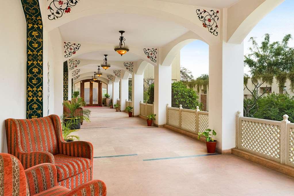 Hotel Ramada By Wyndham Jaipur Jaisinghpura Servizi foto